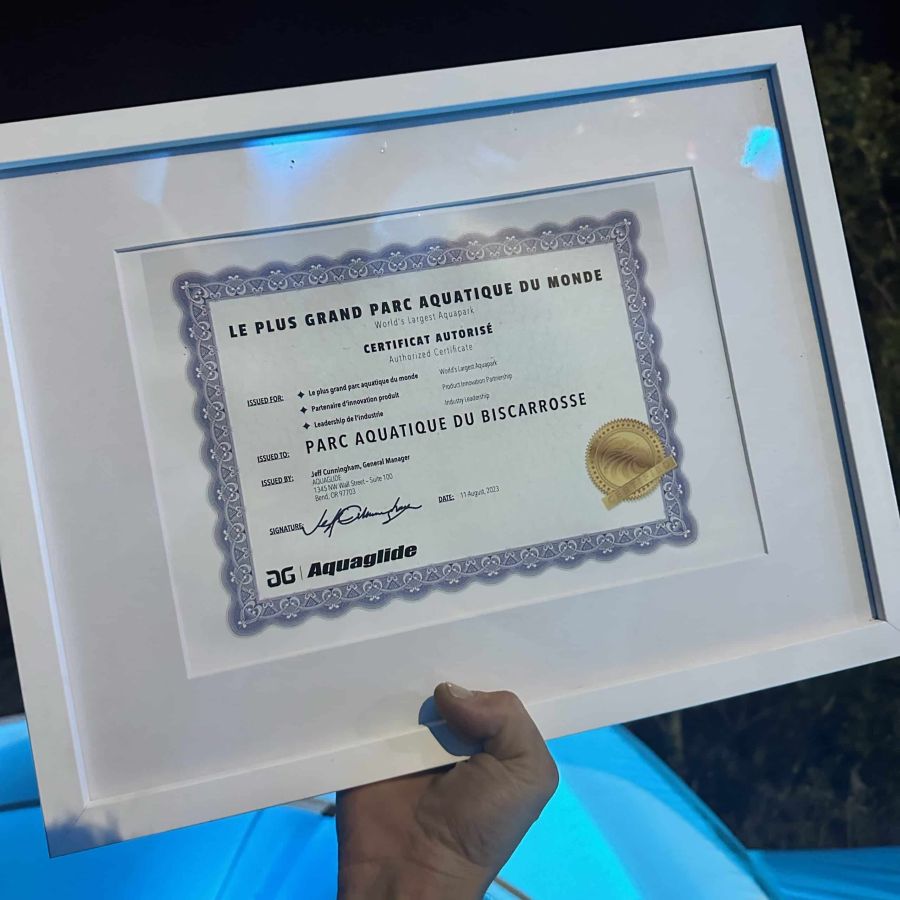 Certificat du plus grand parc aquatique gonflable au monde 😍